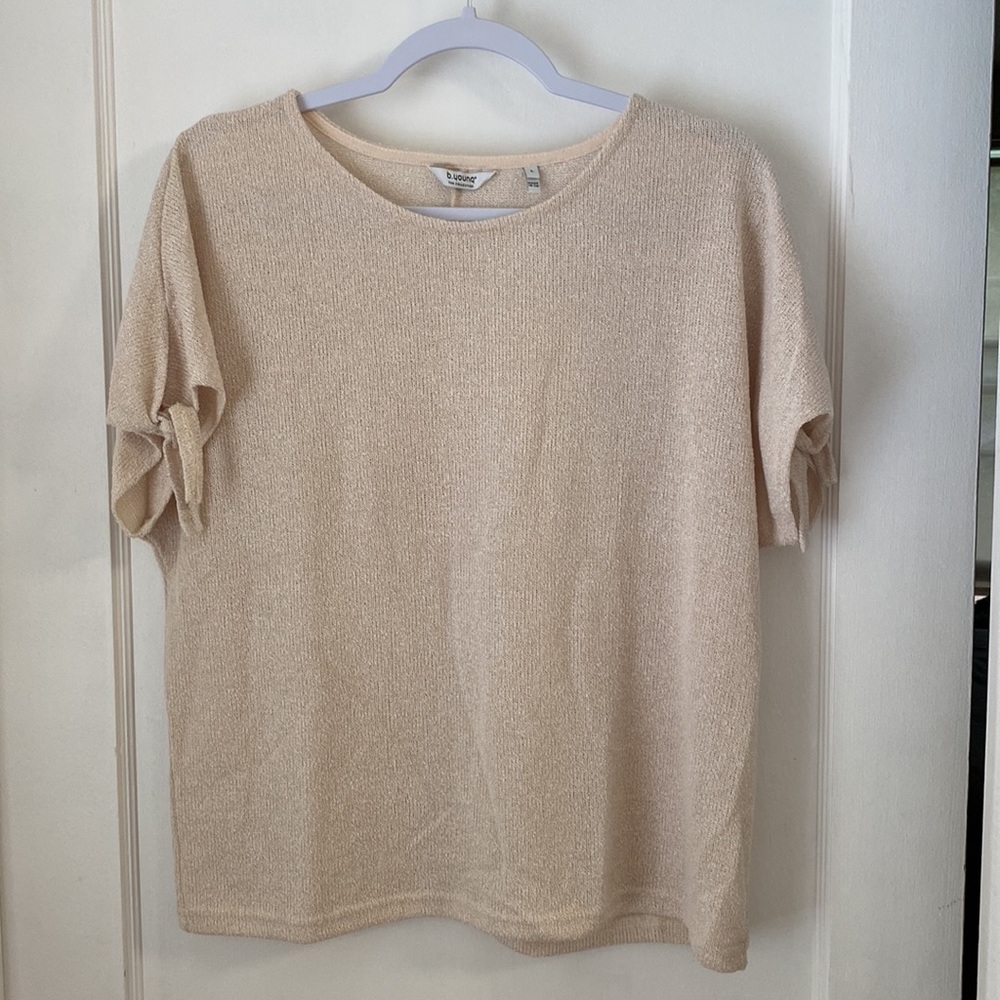 Tied sleeve sweater